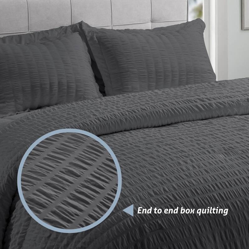 7-piece Seersucker Bedding Set, Comfortable and Durable Bed in a Bag