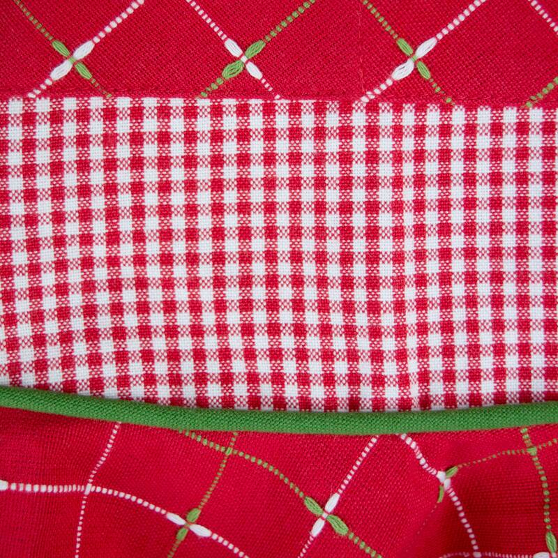 Design Imports Christmas Plaid Chef Kitchen Apron