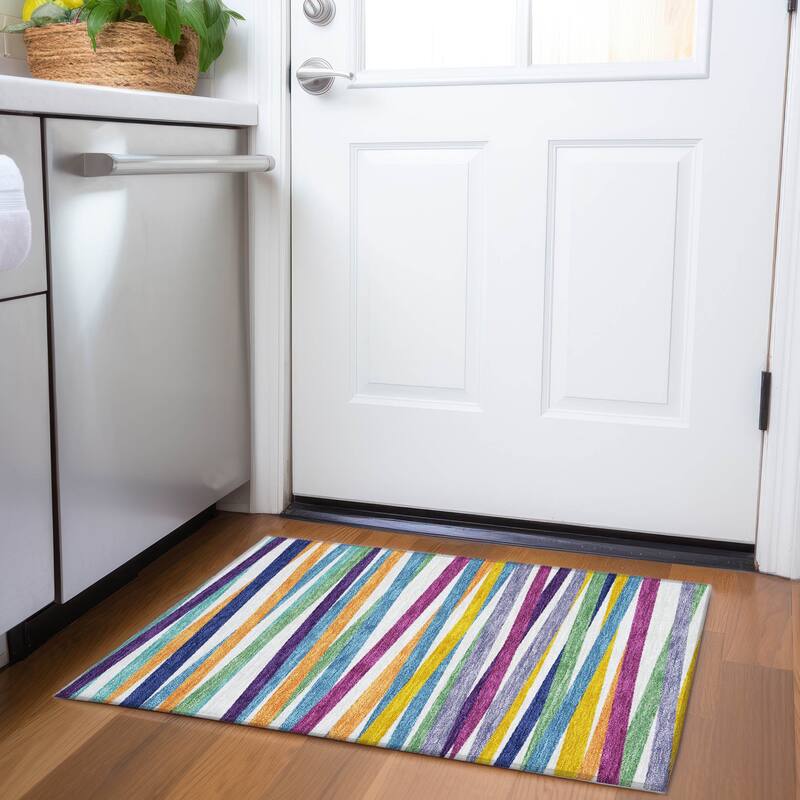 Premium Washable Super Soft Modern Stripes Mayfield Rug - White - 1'8" x 2'6"