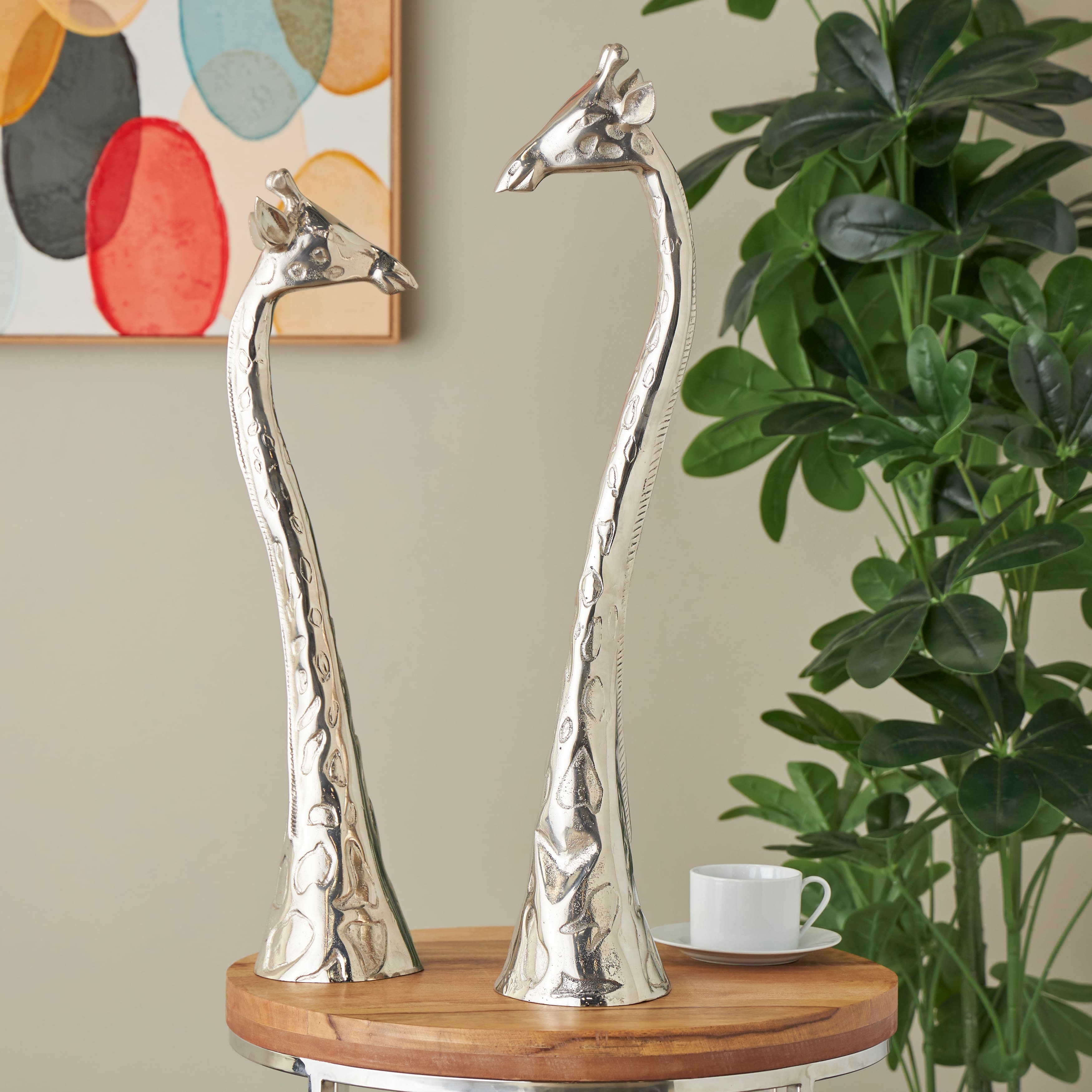 Silver Aluminum Tall Giraffe Sculpture with Spotted Texturing (Set of 2
