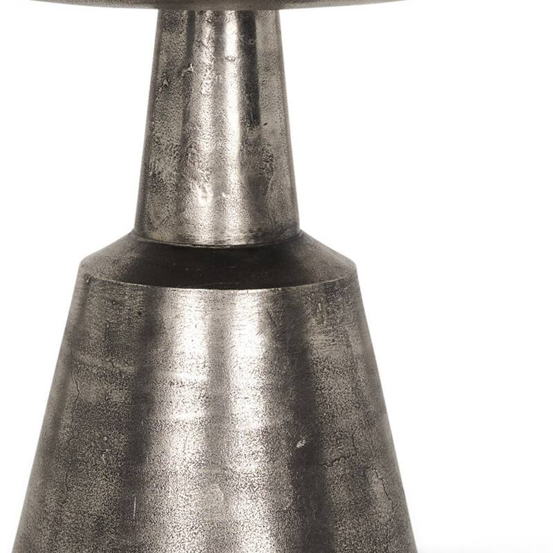 HomeRoots 20" Silver Iron and Metal Tray Table - 20.00 in. x 21.00 in. x 20.00 in.