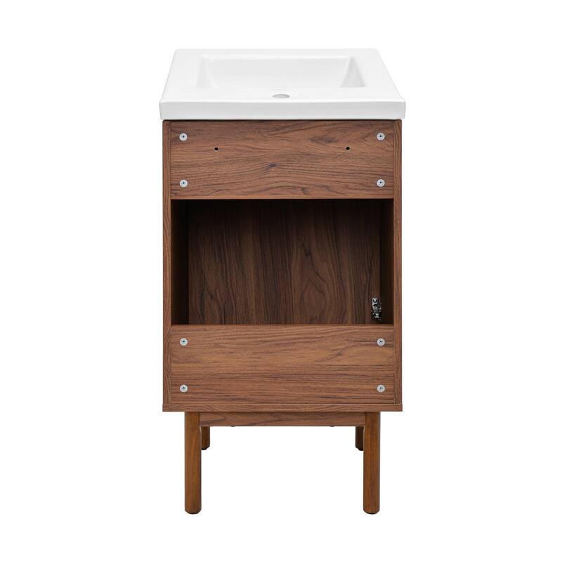 Classe Bathroom Vanity in Oak