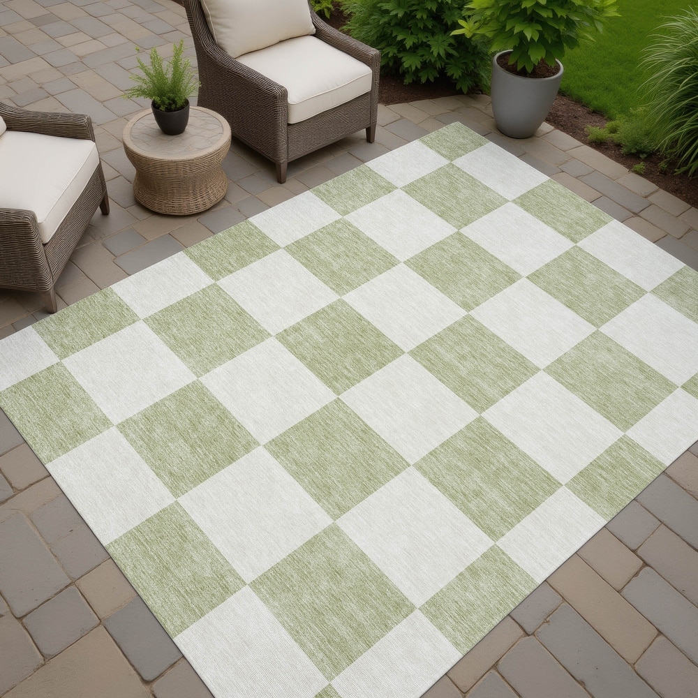 Machine Washable Indoor/ Outdoor Modern Checker Chantille Rug
