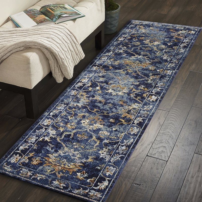 Sevita Traditional Jacobean Area Rug