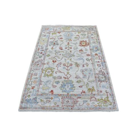 Hand Knotted Ivory Oushak And Peshawar with Wool Oriental Rug (4' x 6') - 4' x 6'