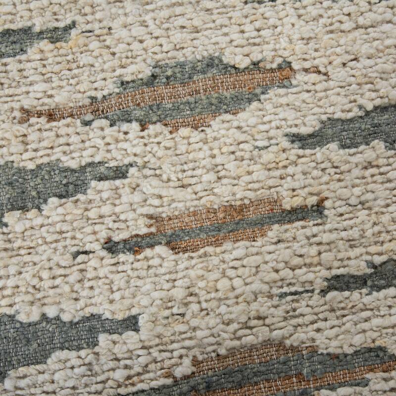 Alora Decor Southwesteren Hand-woven Geometric Grey Rug