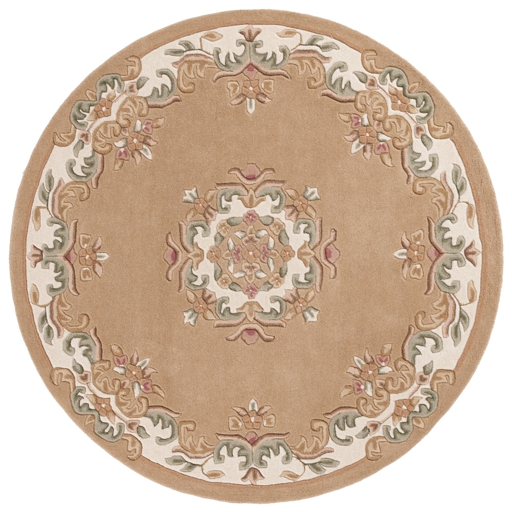 SAFAVIEH Handmade Aubusson Hale Traditional Wool Rug.