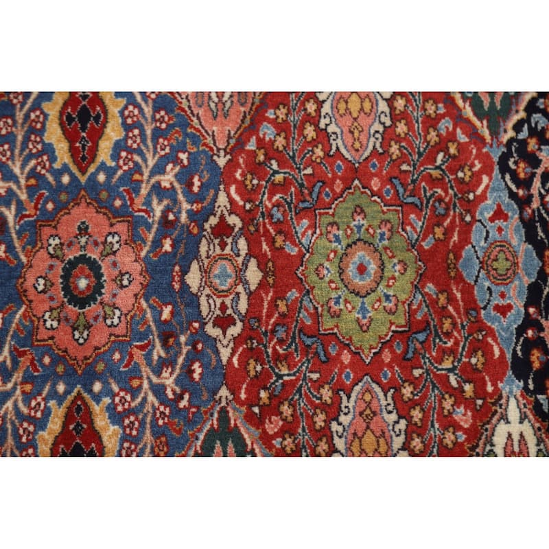 Masterpiece Vegetable Dye Shiraz Qashqai Rug Persian Wool Carpet - 4'0"x 5'8"