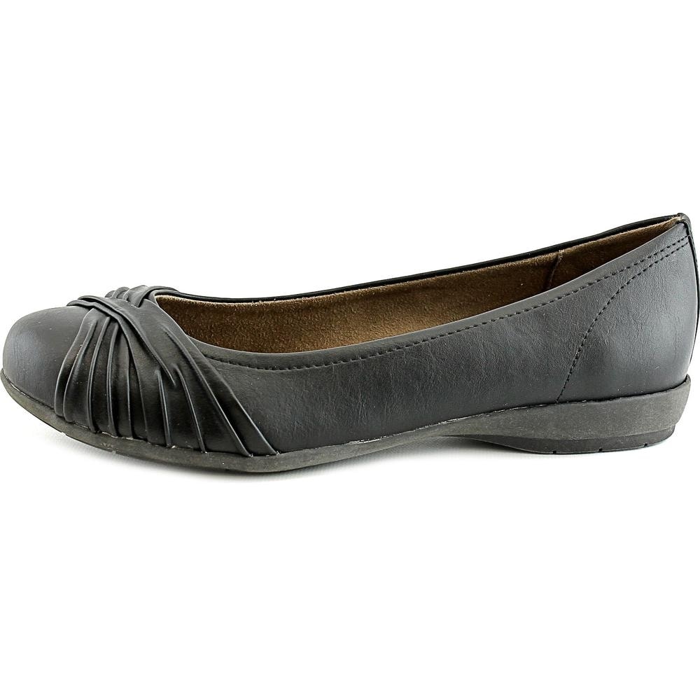 Soul Naturalizer Black Flats 2024 www.alhudapk