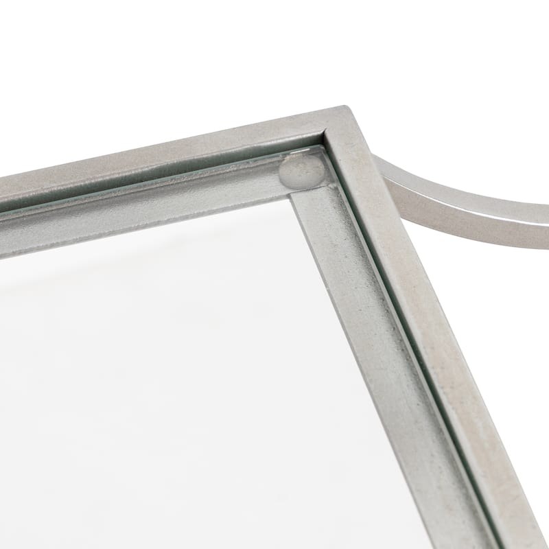 Kate and Laurel Ciel Scalloped Metal Wall Shelf (Set of 2)
