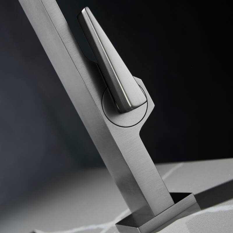 Single Handle Single Hole Deck Mounted Modern Bathroom Faucet