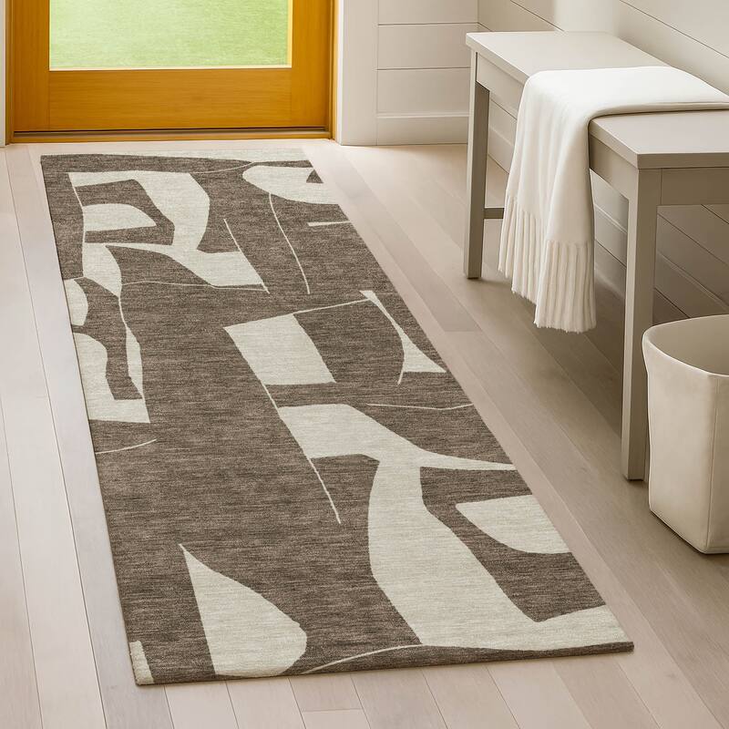 Machine Washable Indoor/ Outdoor Modern Creede Chantille Rug