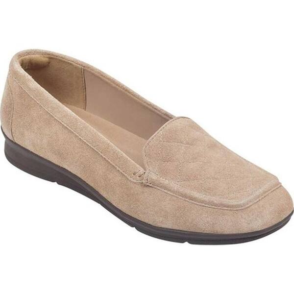 Shop Easy Spirit Women S Wynter Quilted Loafer Medium Suede