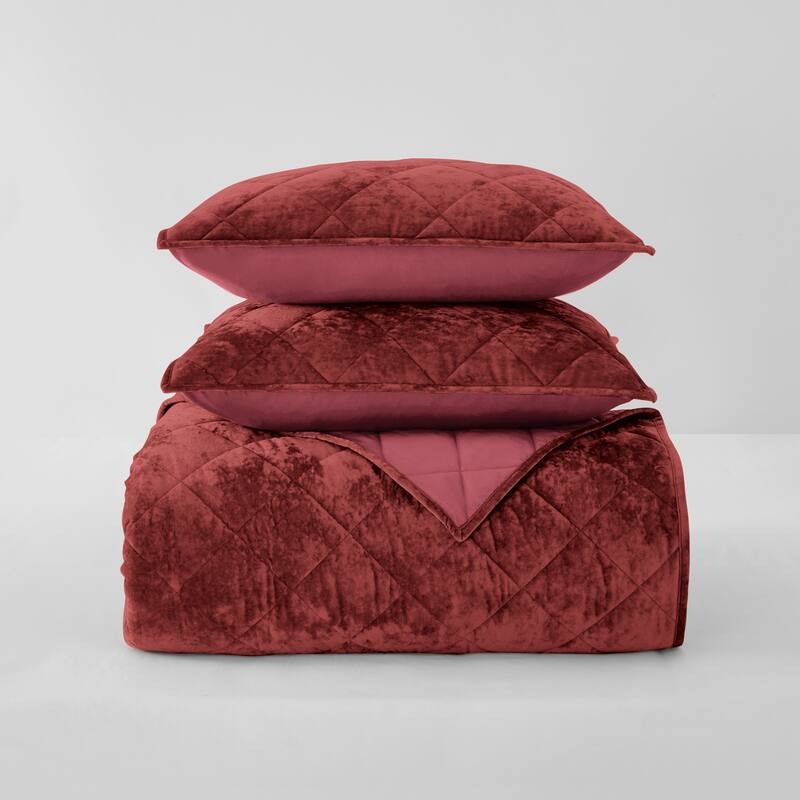Beaute Living Diamond Velvet 3 Piece Quilt Set - Christmas Red - Full - Queen