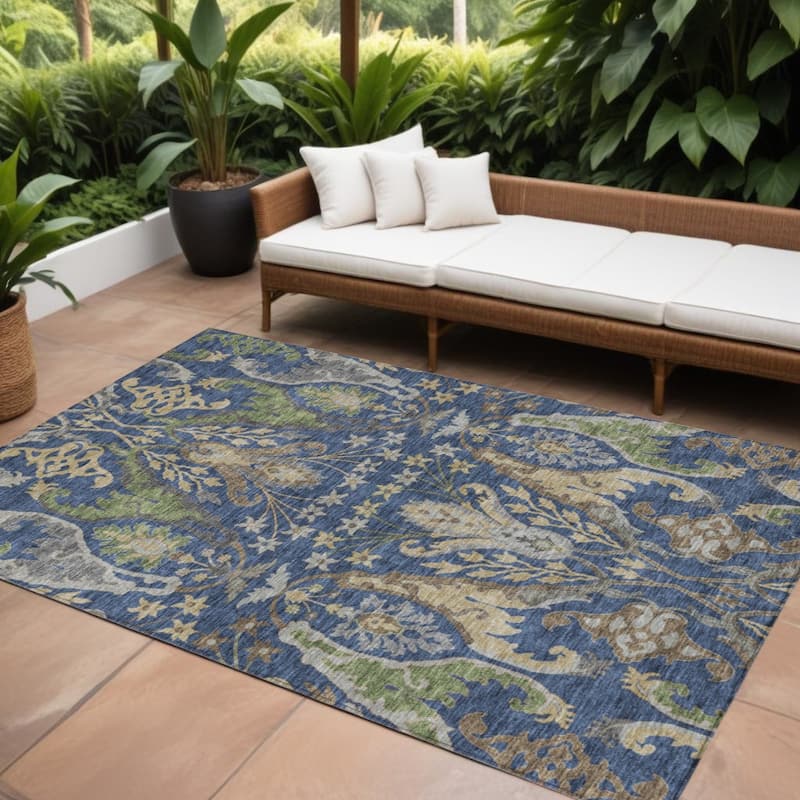 HomeRoots Floral Transitional Rectangle Outdoor Rug - 10' X 14'
