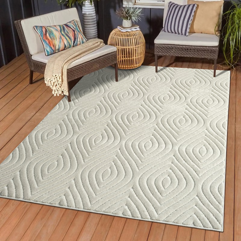 Sevita Modern Trellis Indoor/Outdoor Area Rug