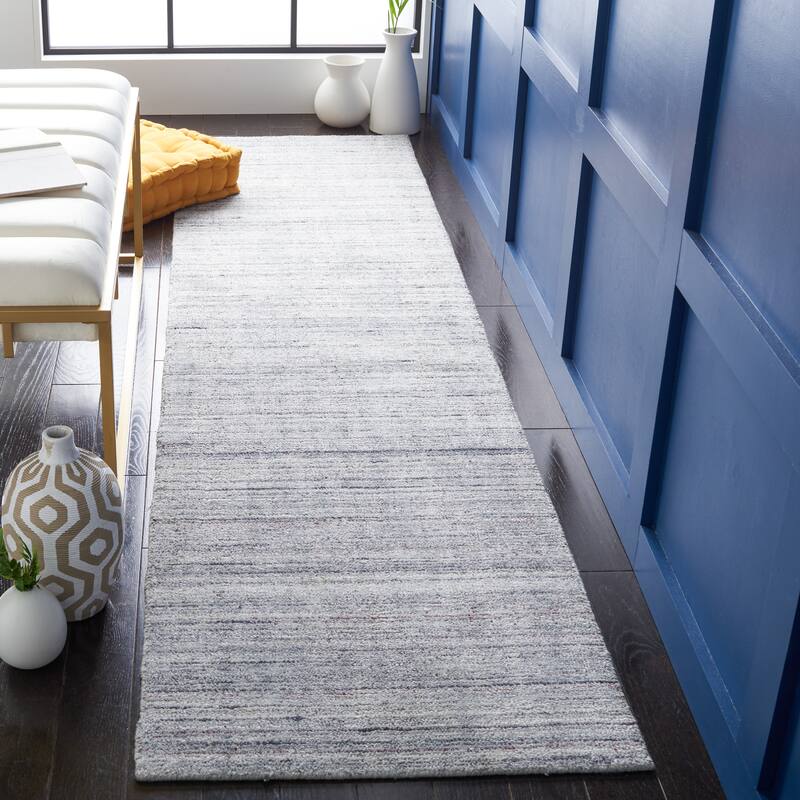SAFAVIEH Handmade Mirage Tybritt Modern Wool/ Viscose Rug - 2'3" x 9' Runner - Light Grey