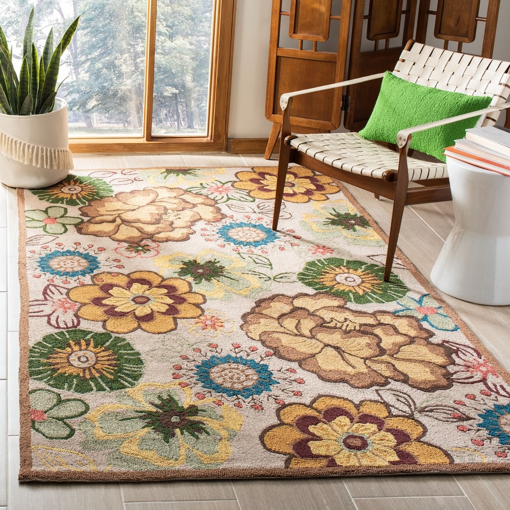 SAFAVIEH Handmade Four Seasons Giorgiana Floral Rug