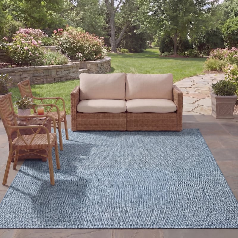 SAFAVIEH Courtyard Begajeta Indoor/Outdoor Waterproof Patio Backyard Rug.