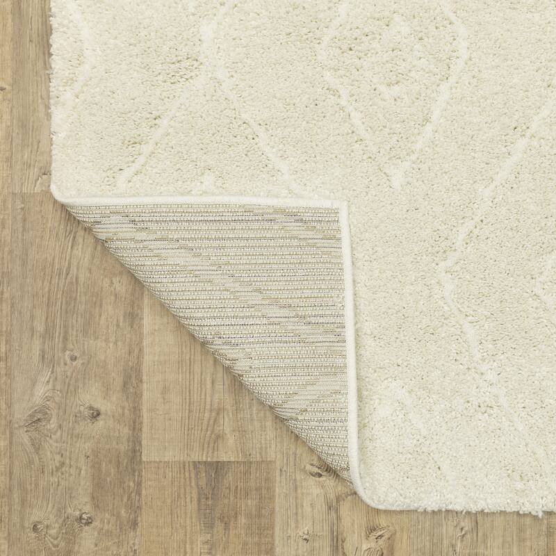 Louisa Diamond Shadows Solid Beige Shag Area Rug