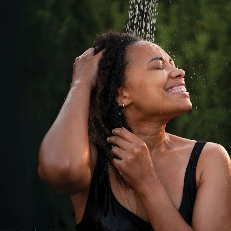 ALEKO Cascade Outdoor Rinse Shower