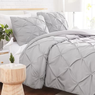 Pintuck 3 piece Duvet Cover Set