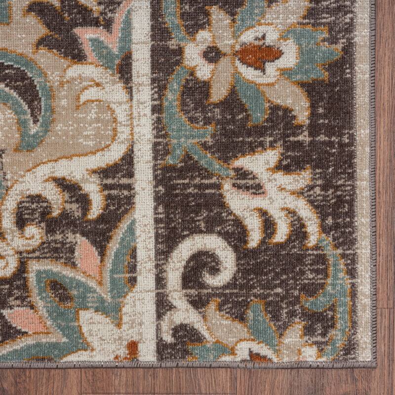 Sevita Rustic Transitional Medallion Area Rug
