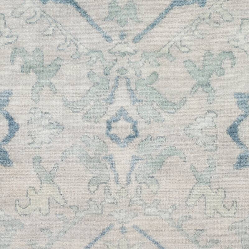 Hand-Knotted Keswick Floral New Zealand Wool Area Rug