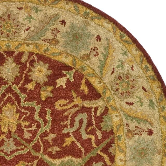 SAFAVIEH Handmade Antiquity Izora Traditional Oriental Wool Rug