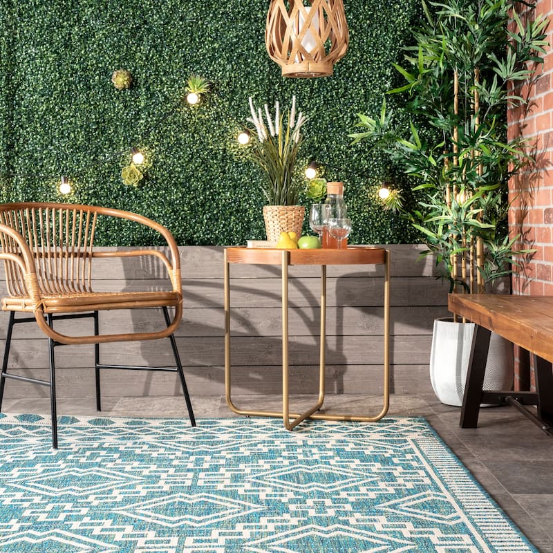 Nuloom Cari Moroccan Tribal Indoor/Outdoor Area Rug