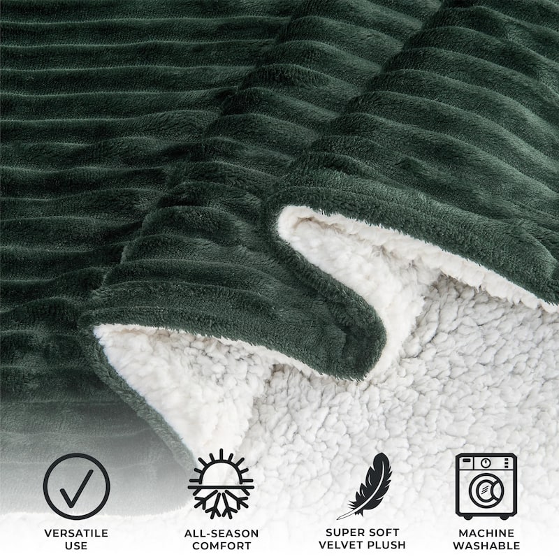 Luxurious Ribbed Texture Reversible Sherpa Blanket