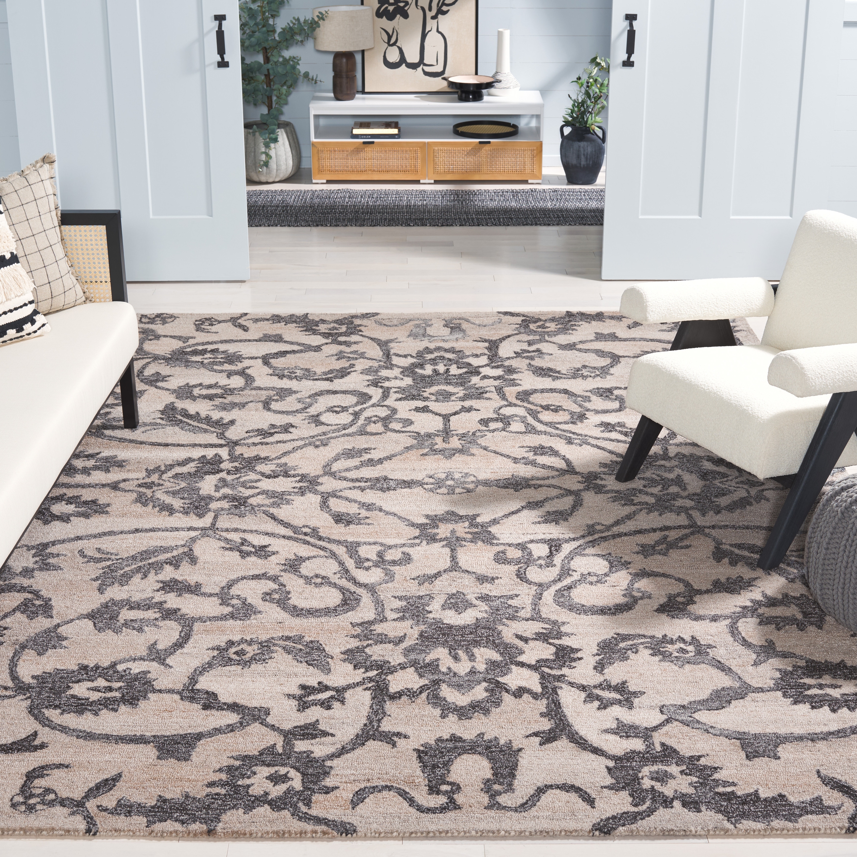 SAFAVIEH Handmade Anatolia Liilia Rug