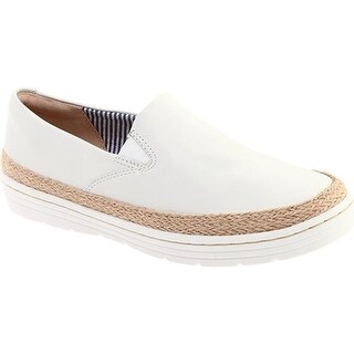clarks women's marie pearl loafer
