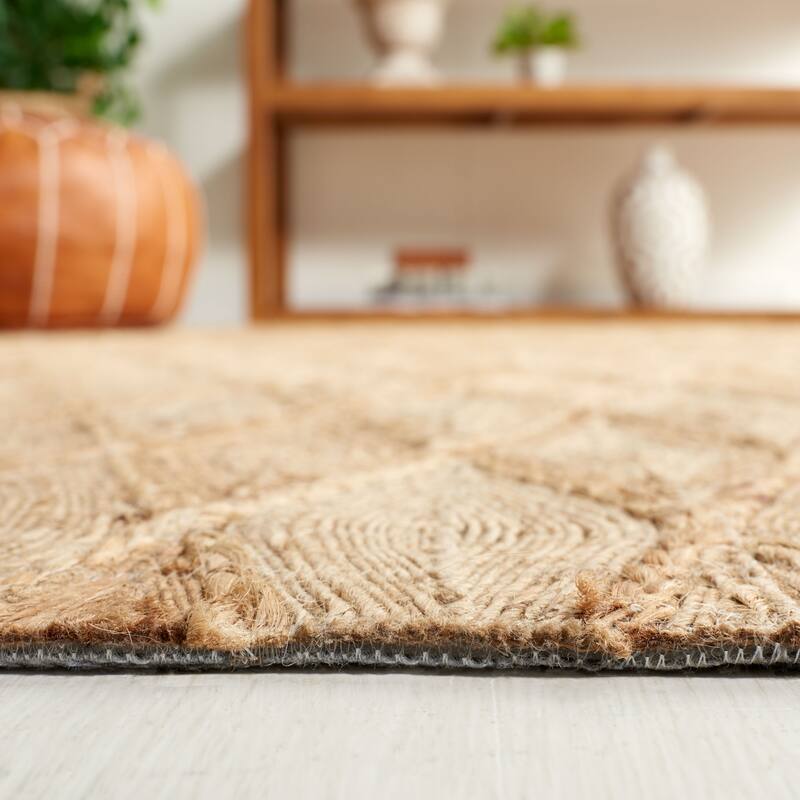 SAFAVIEH Handmade Natural Fiber Nehemie Farmhouse Trellis Jute Rug