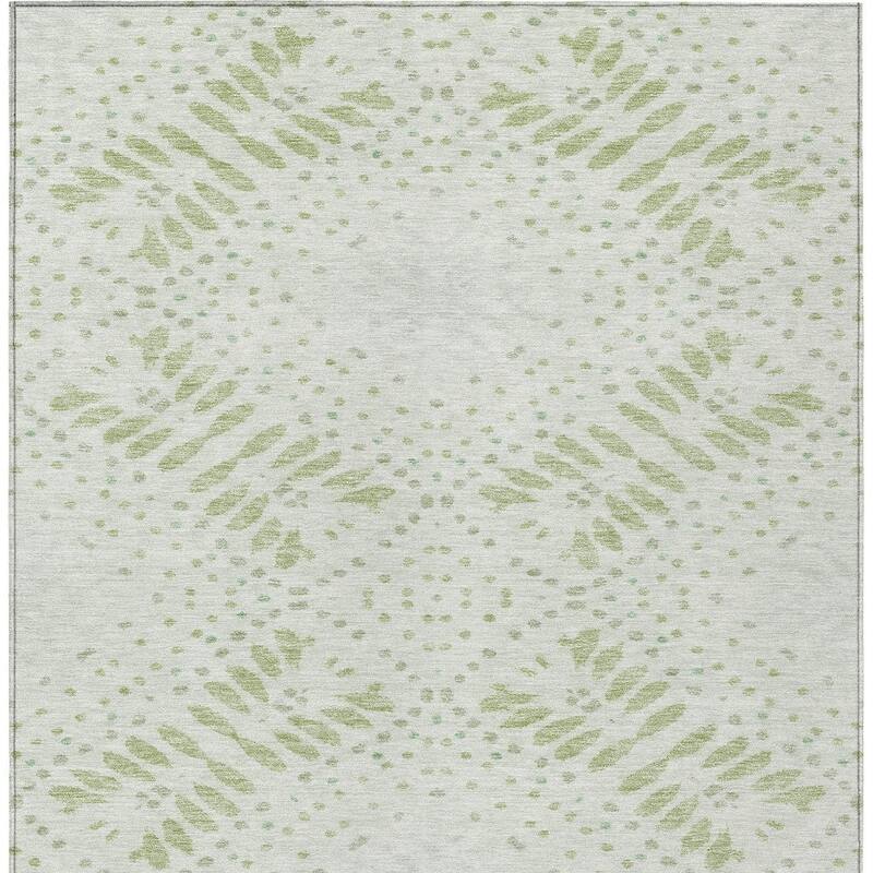 HomeRoots Floral Transitional Rectangle Outdoor Rug