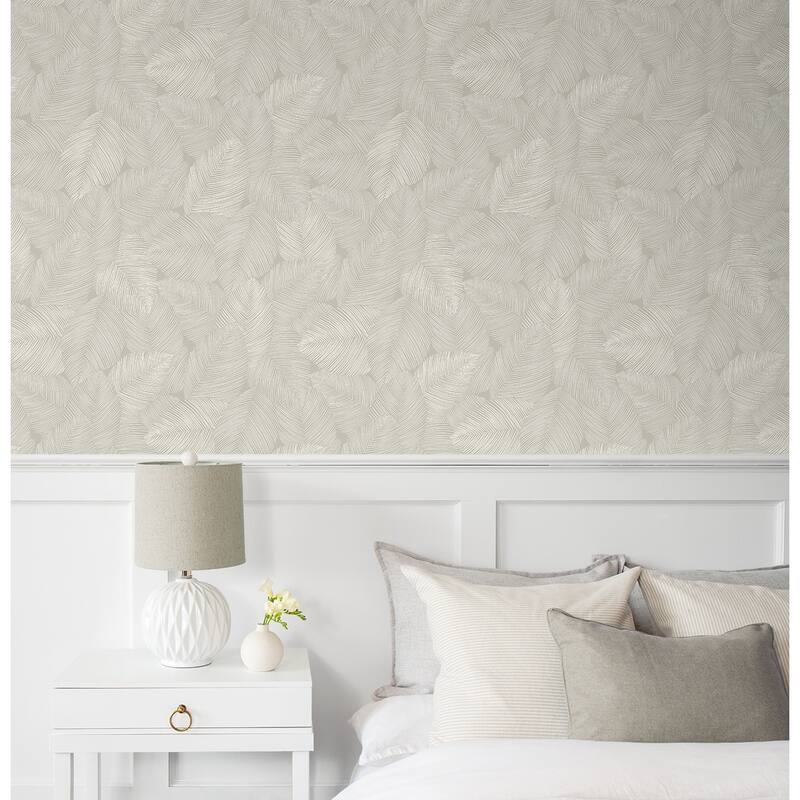 Seabrook Designs Lucia Non-Woven Unpasted Wallpaper