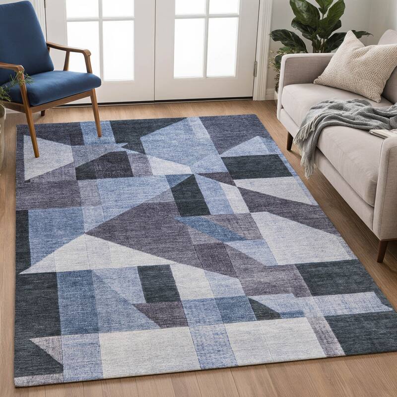 Machine Washable Indoor/ Outdoor Modern Geo Chantille Rug