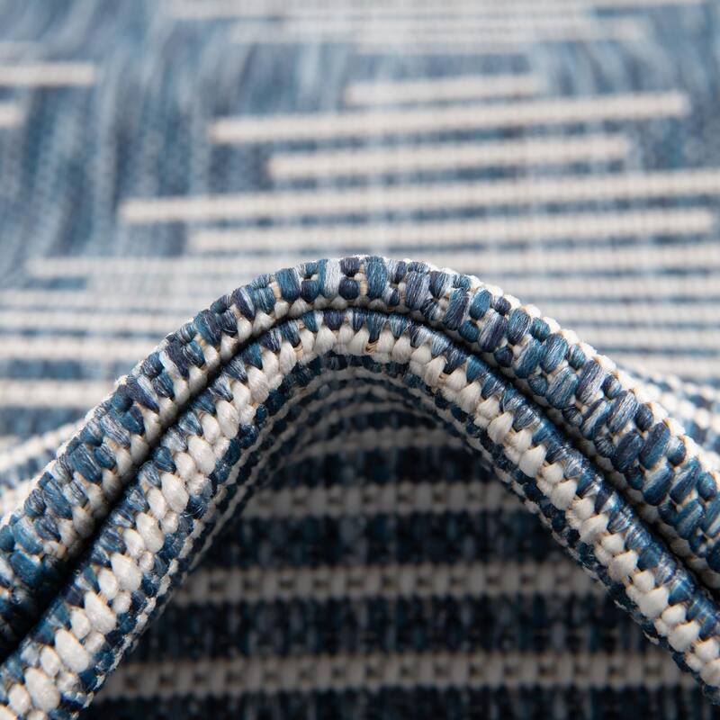 Outdoor Ucul Collection Area Rug