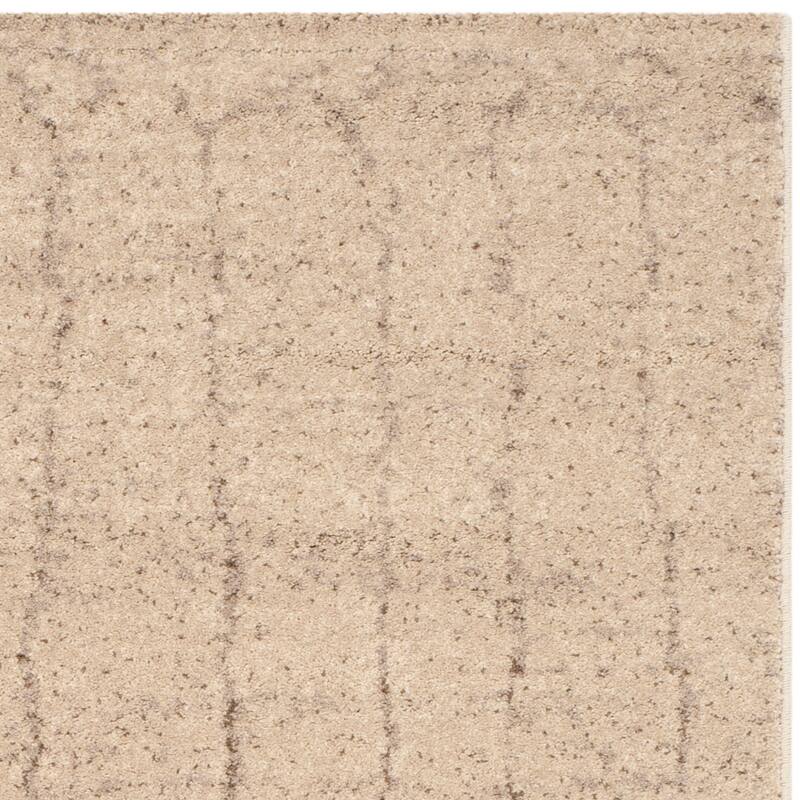 SAFAVIEH Tunisia Altina Southwestern Rug