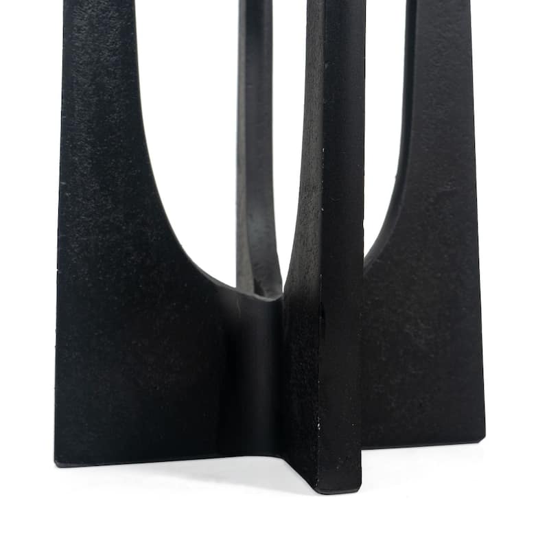 Sanders Metal Pilar Candle Holder