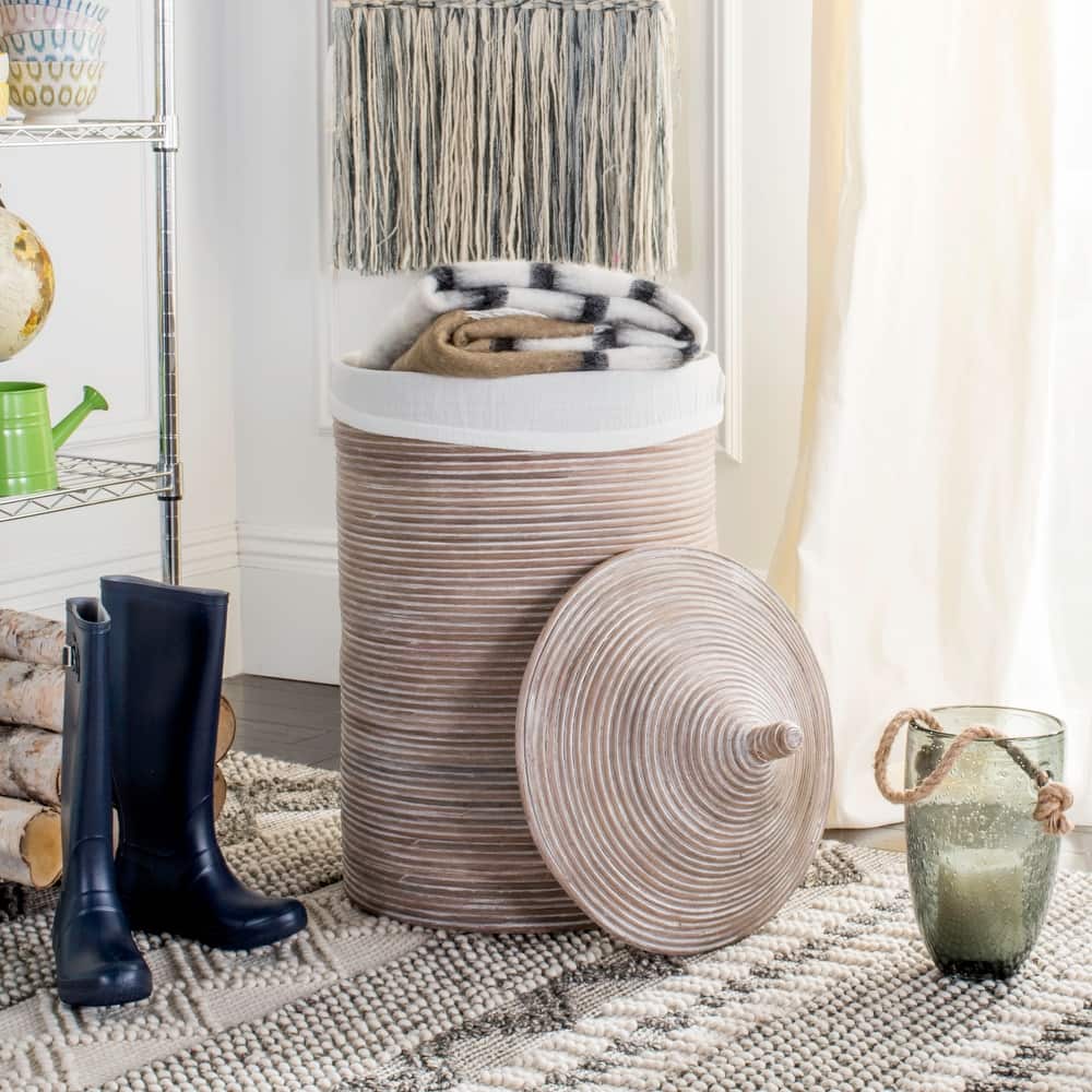 SAFAVIEH Hrissonka Rattan White Wash Storage Hamper with Liner - 19.5" x 19.5" x 33.1" - 20Wx20Dx33H