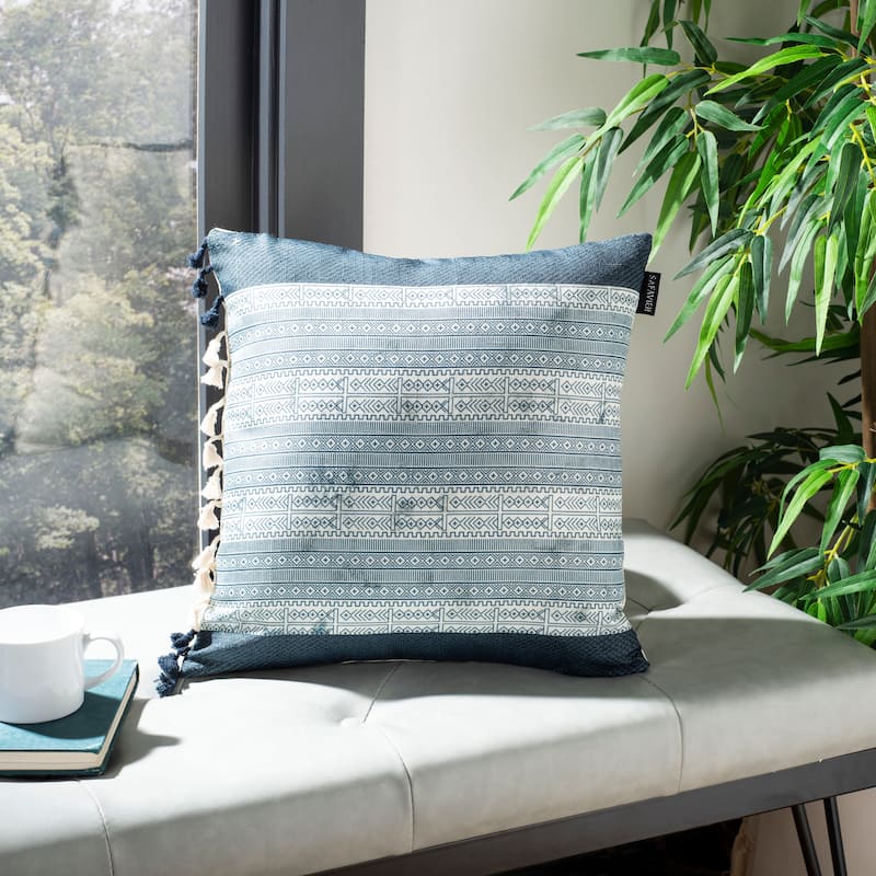 SAFAVIEH Wibke Decorative Pillow