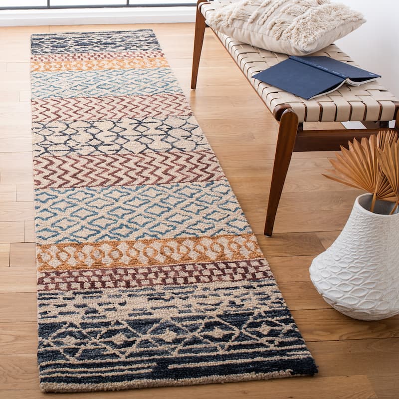 SAFAVIEH Handmade Capri Bethanie Contemporary Wool Rug - 2'3" x 19' Runner - Ivory/Charcoal