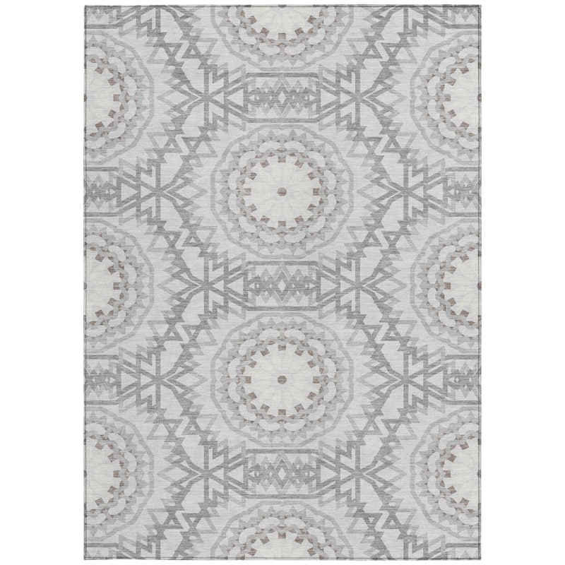 HomeRoots Floral Medallion Transitional Rectangle Outdoor Rug