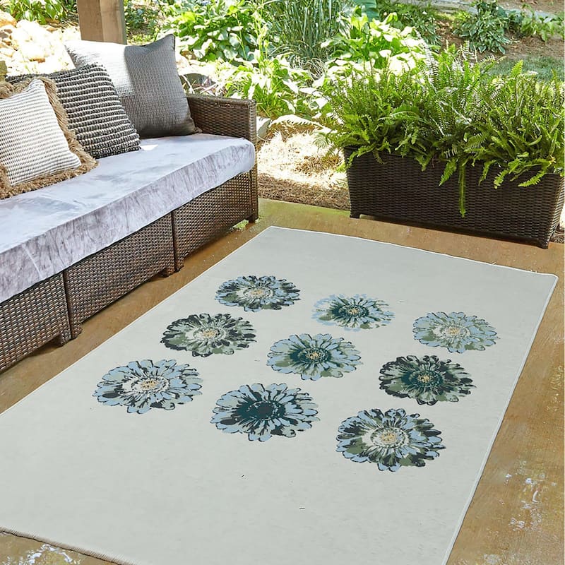 Gypsy Floral Spring Chenille Indoor/Outdoor Rug