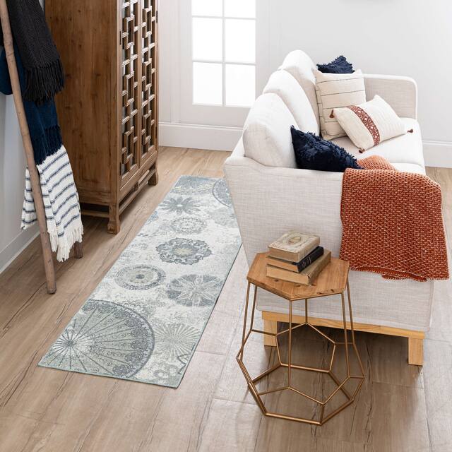 Mohawk Home Alexa Floral Medallion Area Rug