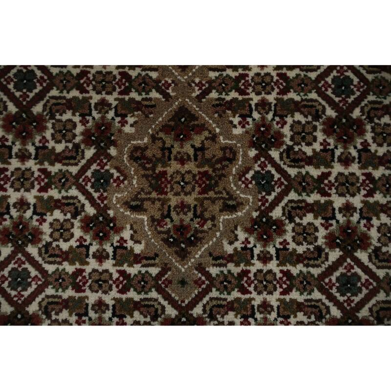 Hand Knotted Oriental 100% Wool Carpet Traditional Floral Beige & Ivories Tabriz-Mahi Area Rug - 6' 0'' X 4' 0''