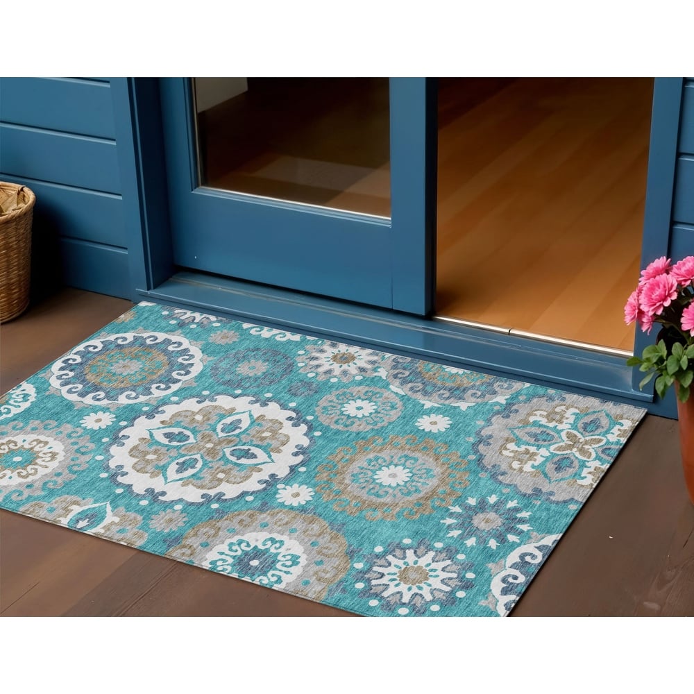 HomeRoots Floral Medallion Transitional Rectangle Outdoor Rug