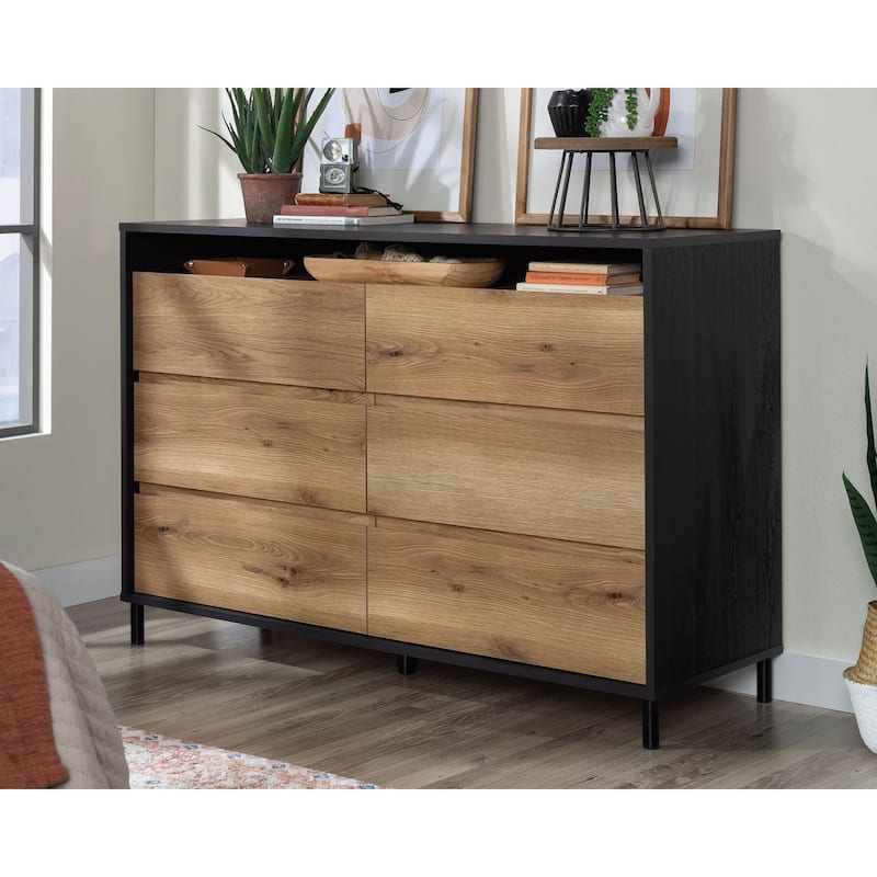 Acadia Way 6-Drawer Dresser
