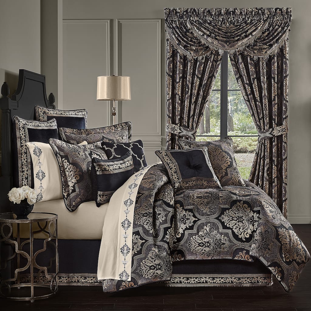 J. Queen New York Windham Comforter Set